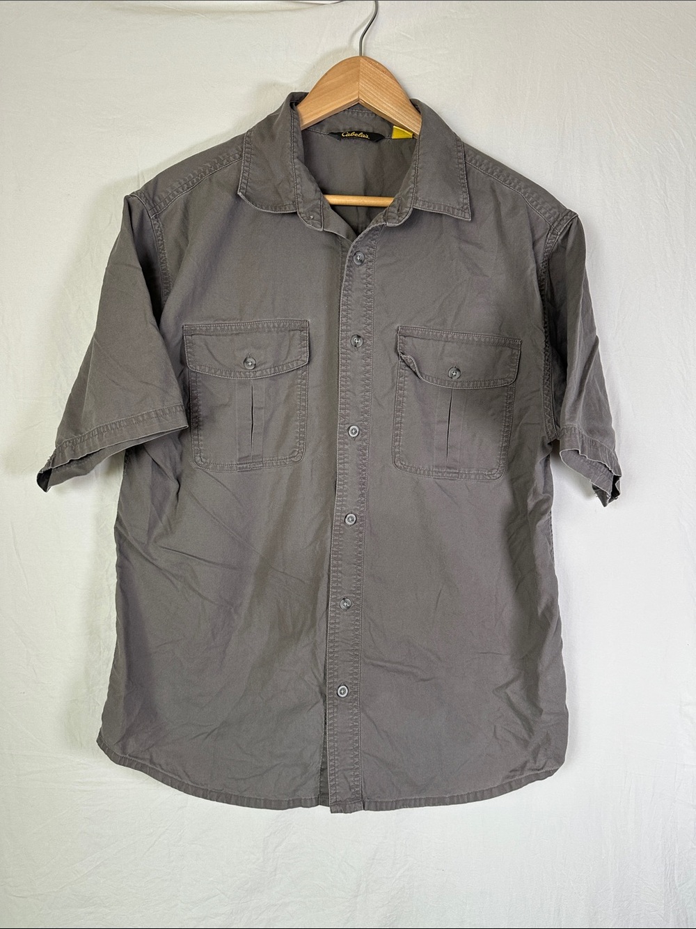 Cabela's Men's Short Sleeve Button-Down Shirt - Gray